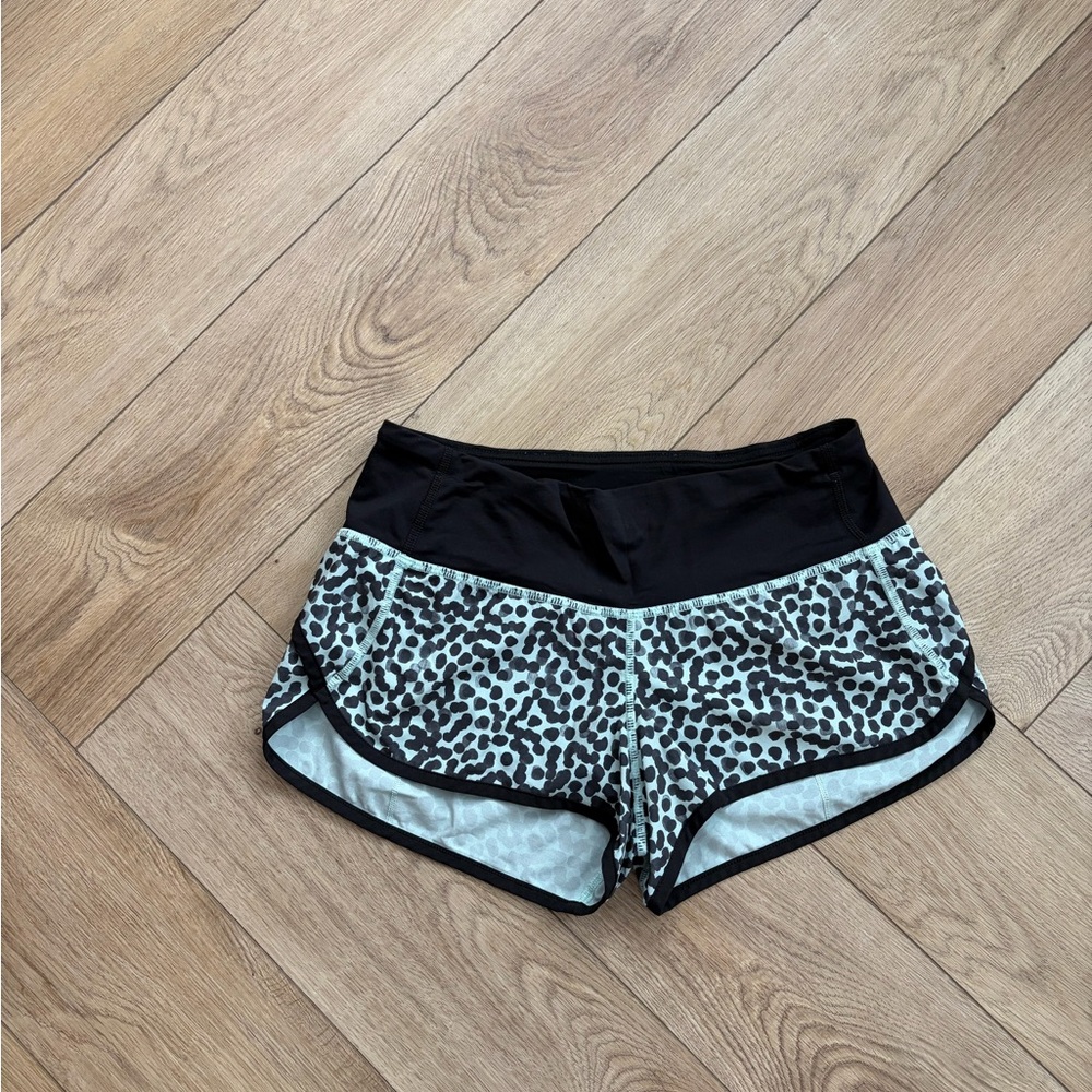 lululemon athletica Black & Mint Leopard Athletic Shorts